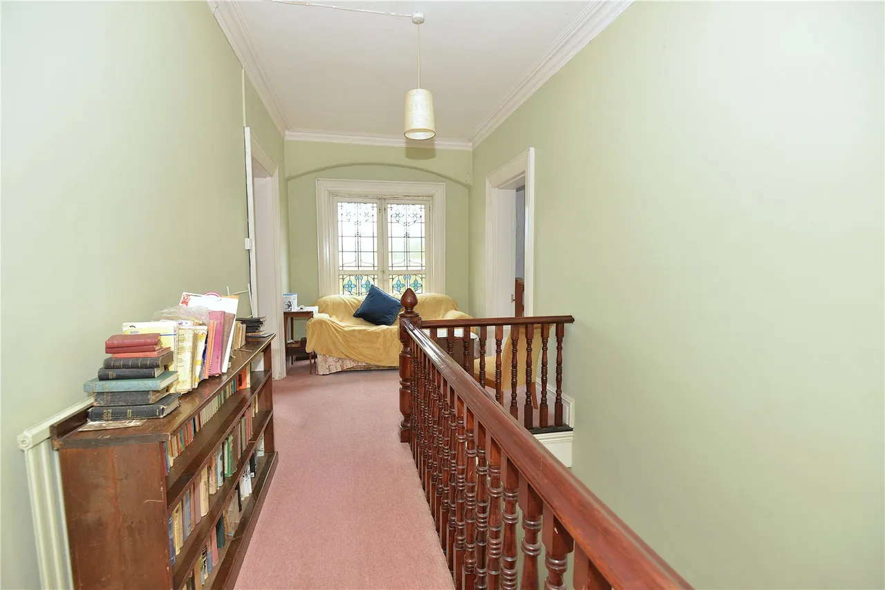 Whiteshoot, Redlynch, Salisbury, Wiltshire, SP5 2PR, photo 8
