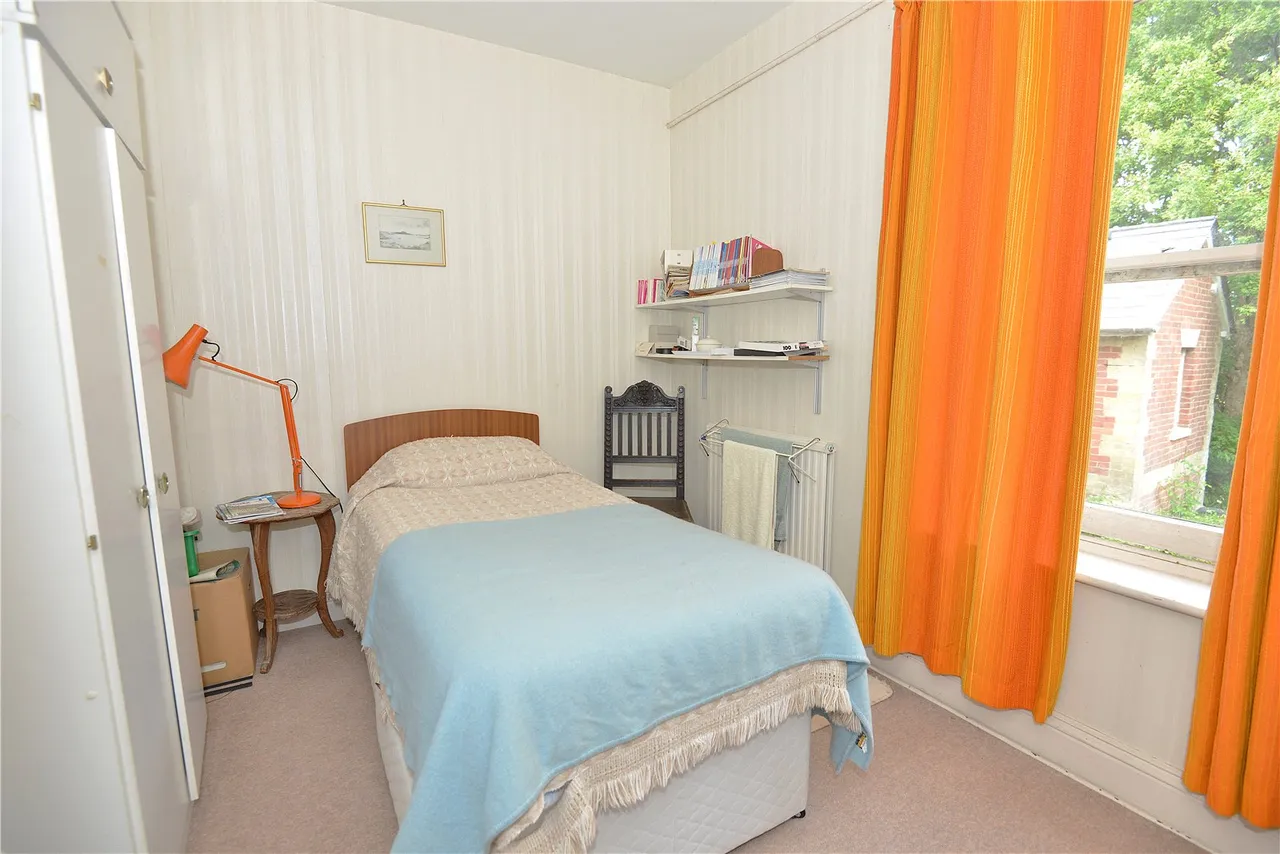 Whiteshoot, Redlynch, Salisbury, Wiltshire, SP5 2PR, photo 11