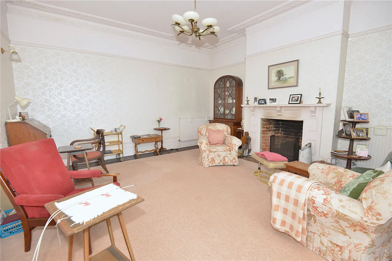 Whiteshoot, Redlynch, Salisbury, Wiltshire, SP5 2PR, photo 6