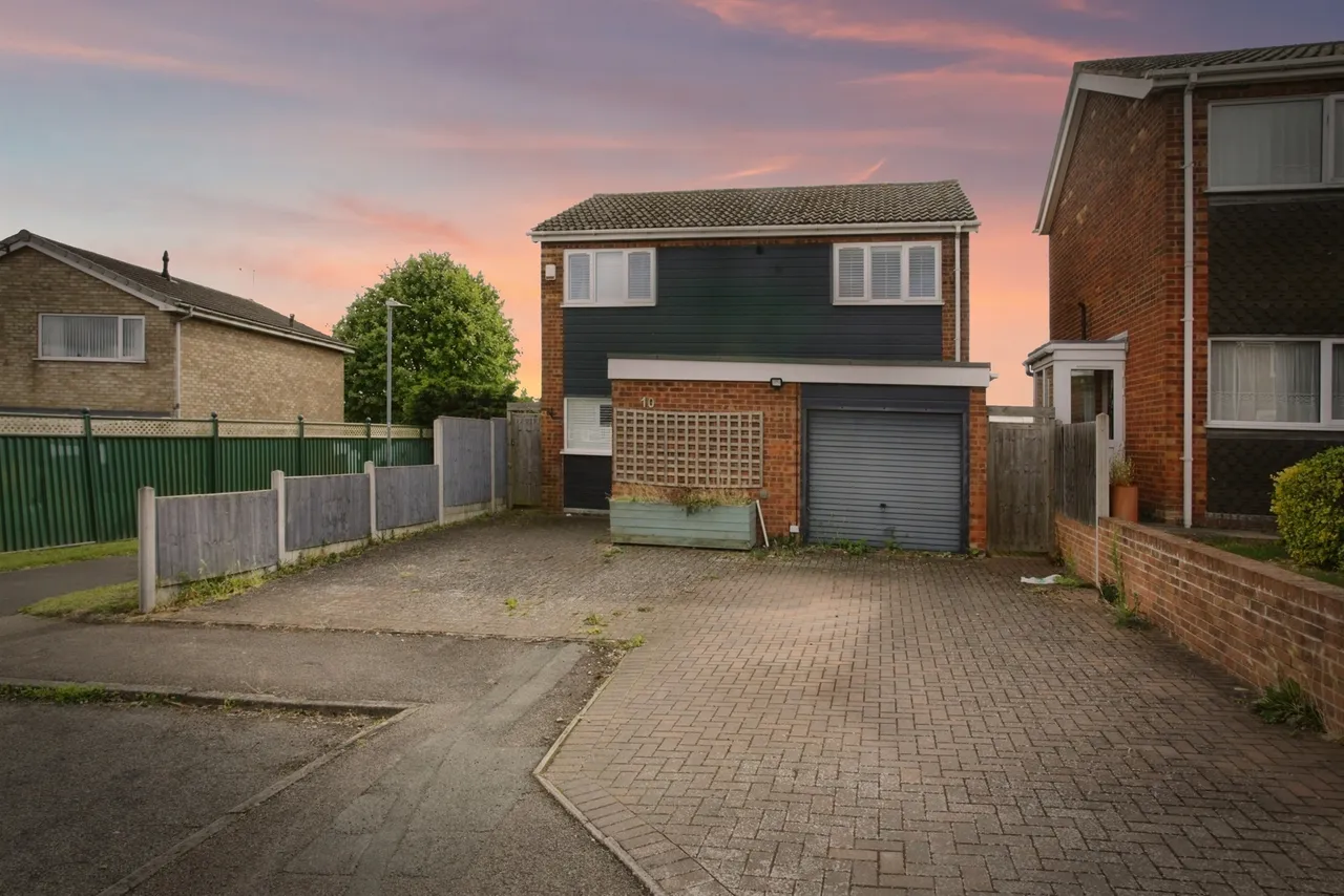 4 bed house for sale, Rowse Close, Rugby, CV21