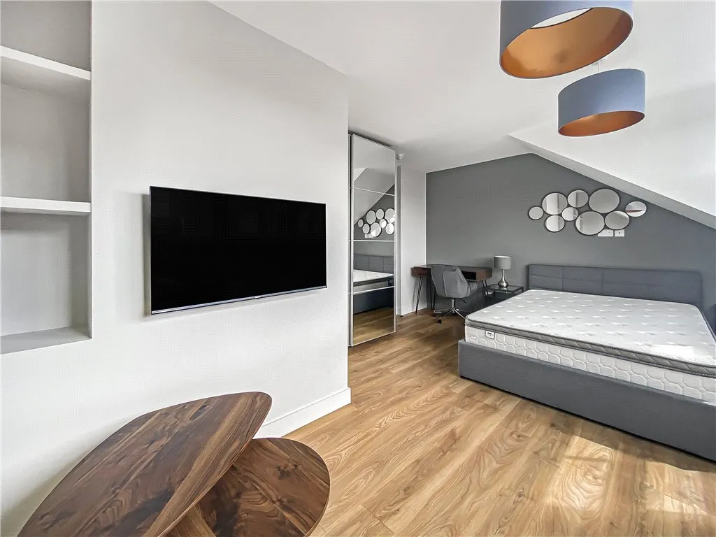 Lower Richmond Road, Putney, SW15, photo 2