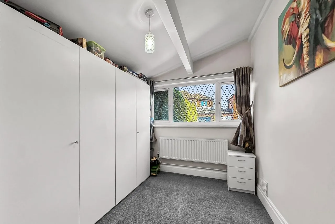 Beeston Avenue, Timperley, Cheshire WA15 7RX, photo 15
