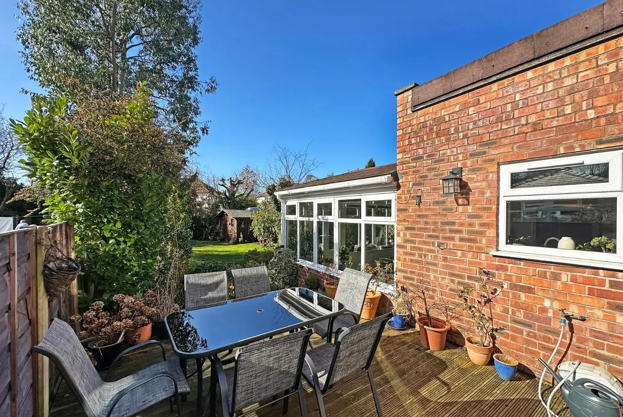 Beeston Avenue, Timperley, Cheshire WA15 7RX, photo 34