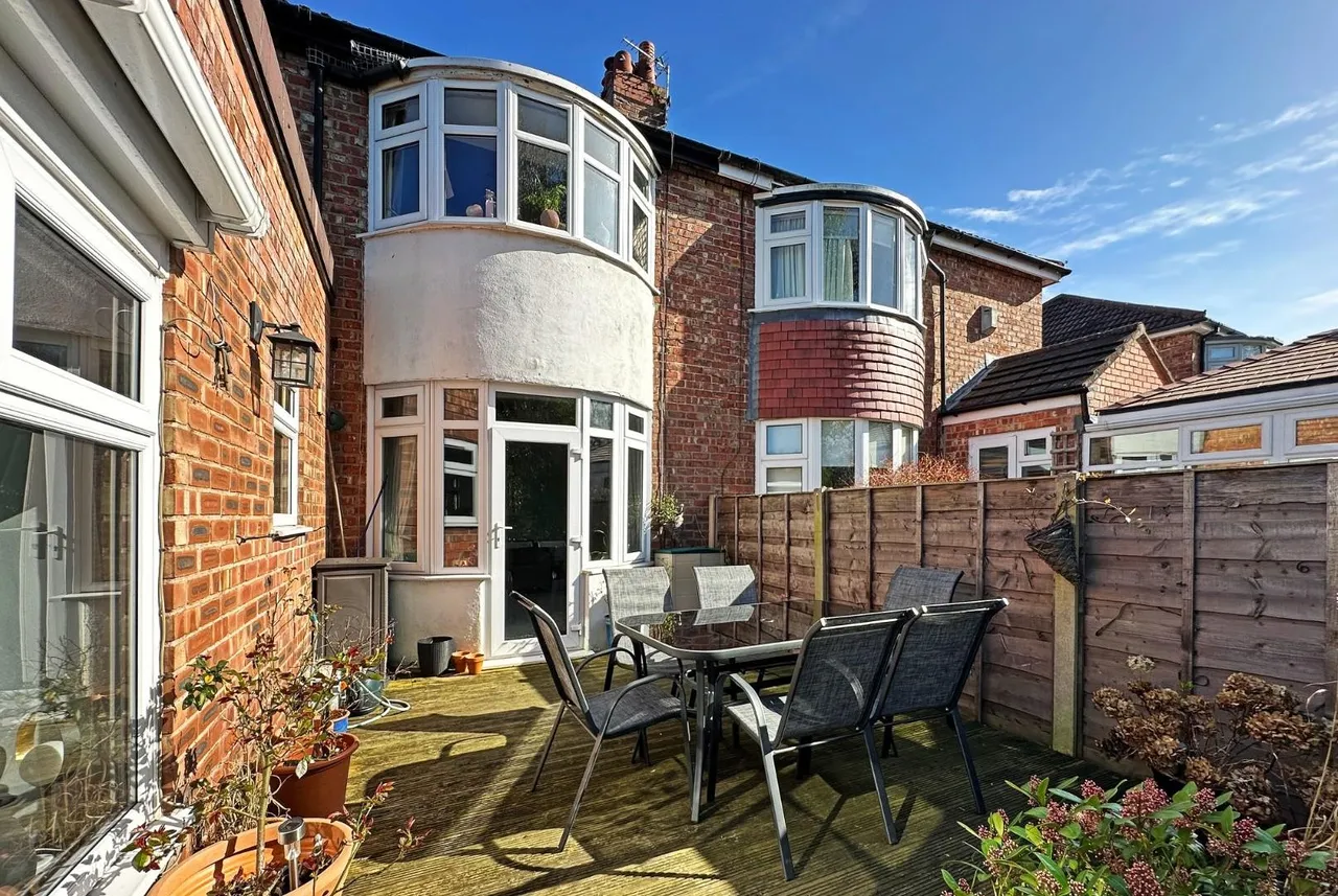 Beeston Avenue, Timperley, Cheshire WA15 7RX, photo 33