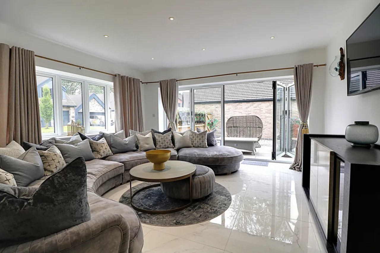 Leycroft Drive, Alsager, photo 9