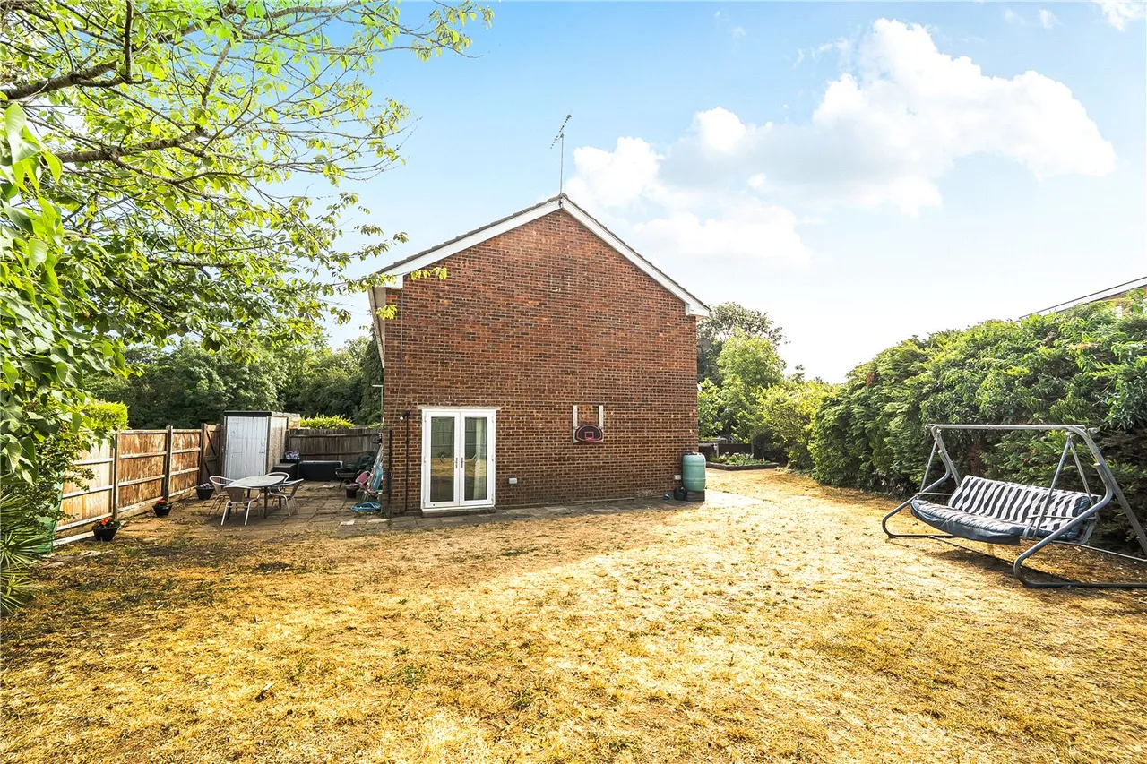 Roman Way, Farnham, GU9, photo 13