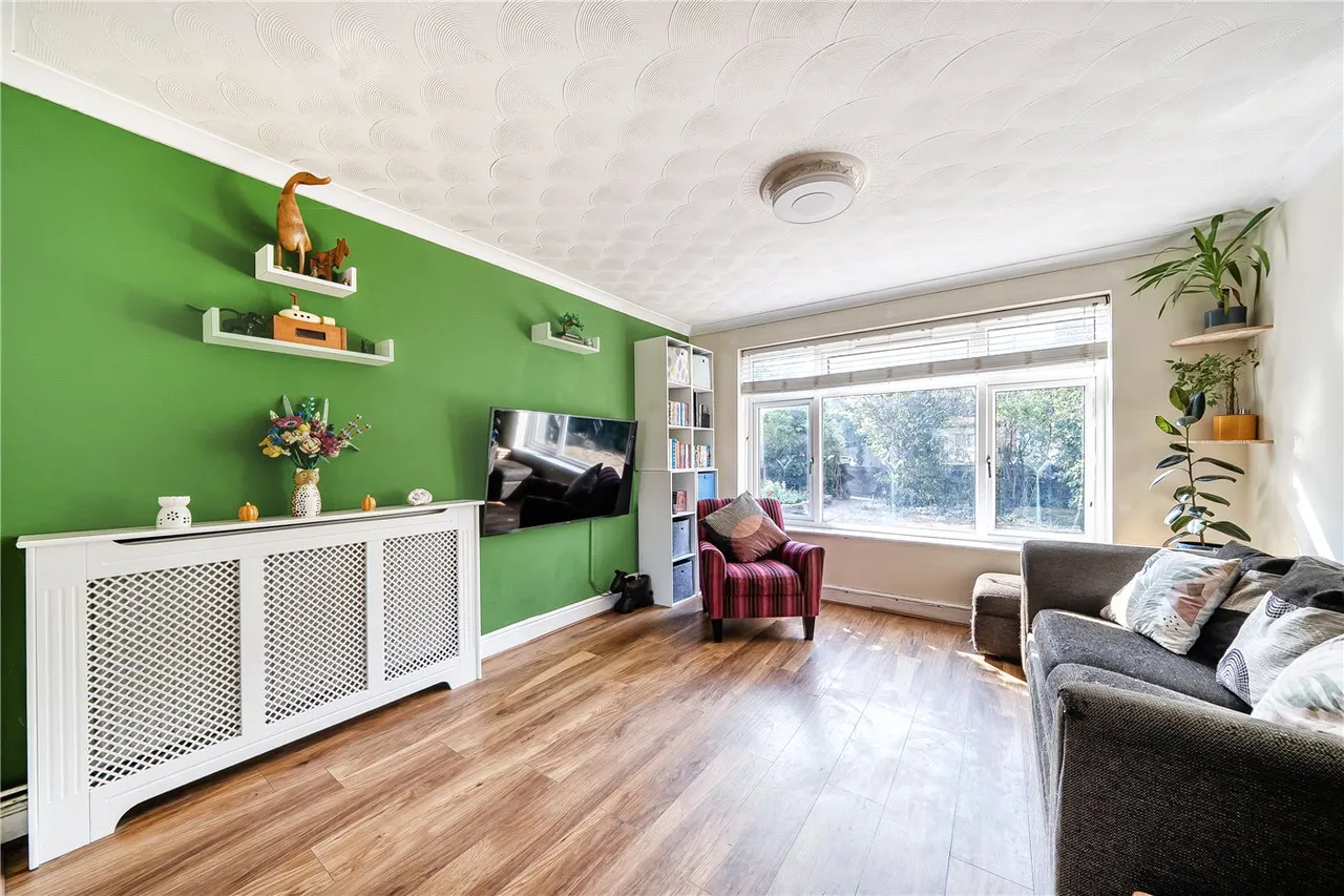 Roman Way, Farnham, GU9, photo 4