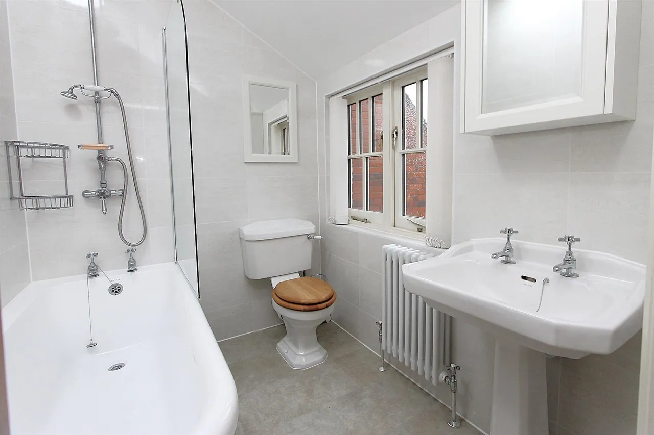 South Road, Norton, Stourbridge, photo 21