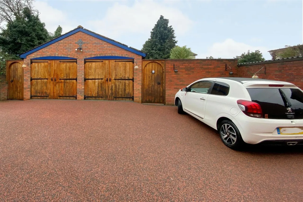 South Road, Norton, Stourbridge, photo 33