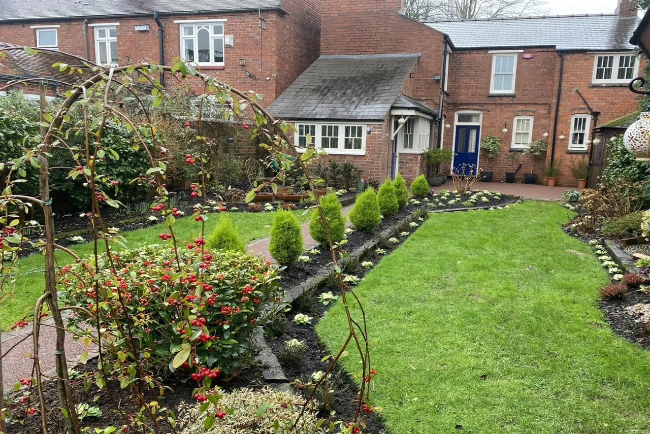South Road, Norton, Stourbridge, photo 25