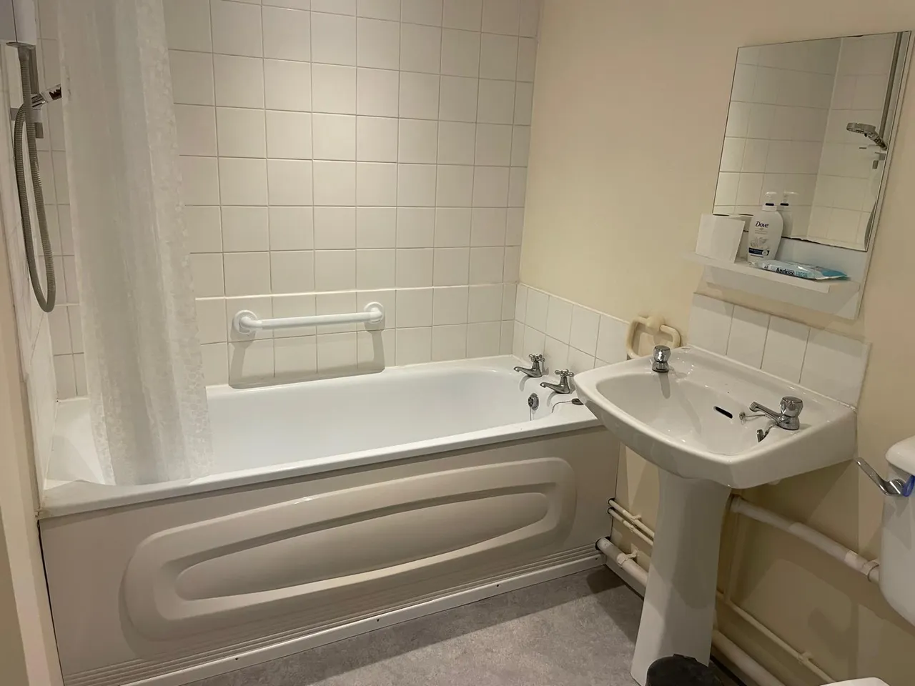 High Street, Potterne, SN10, photo 4