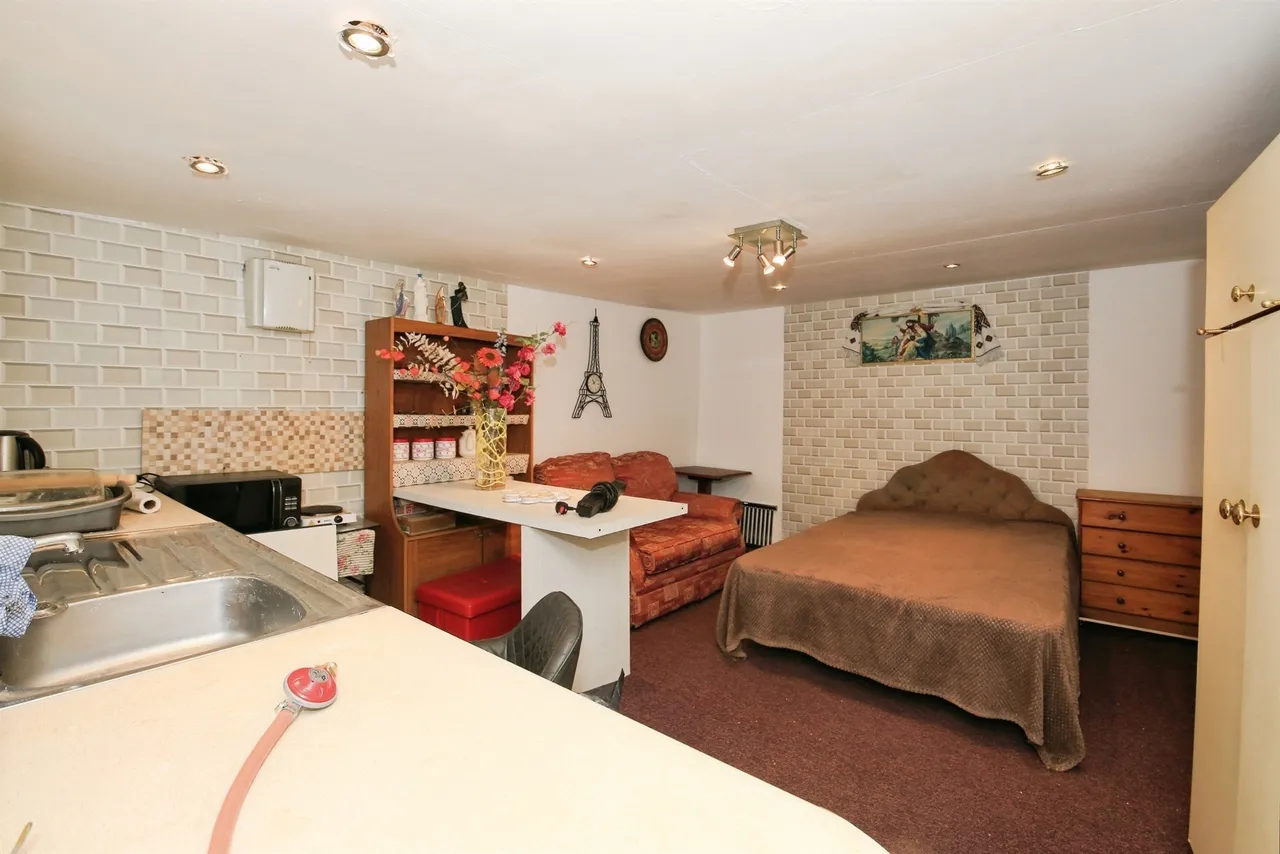 Burmer Road, Peterborough, PE1, photo 13