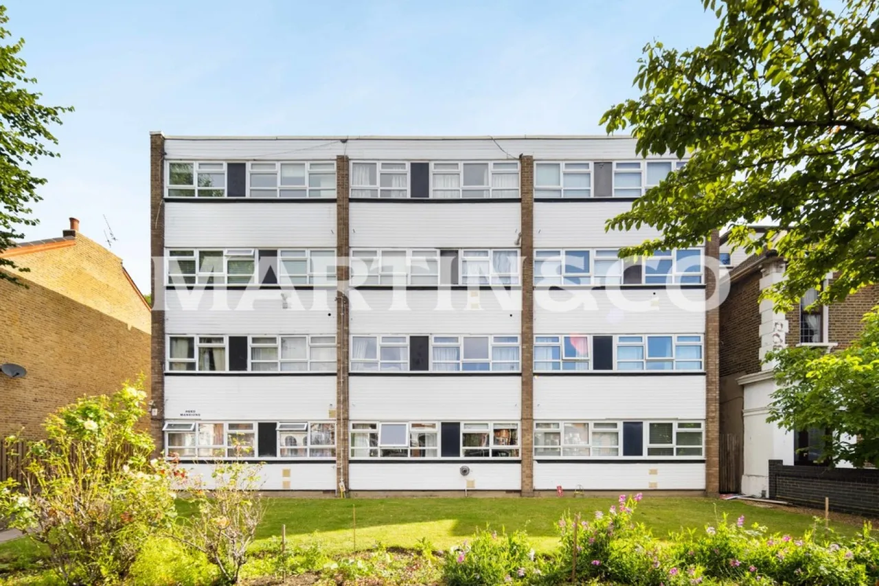 Cambridge Road, Wanstead, London, photo 2