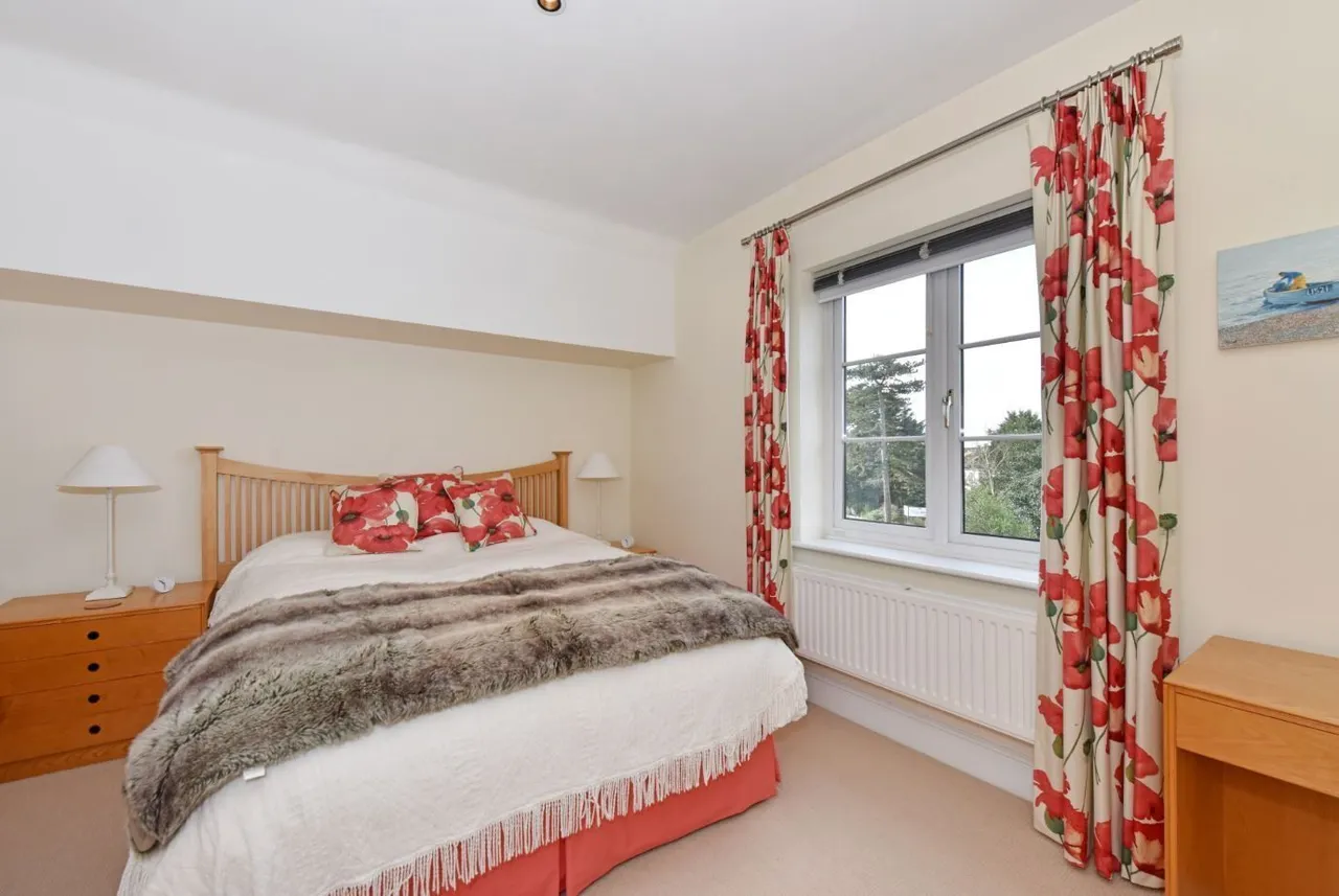 Ethorpe House, Packhorse Road, Gerrards Cross, Buckinghamshire, SL9 8HS, photo 8
