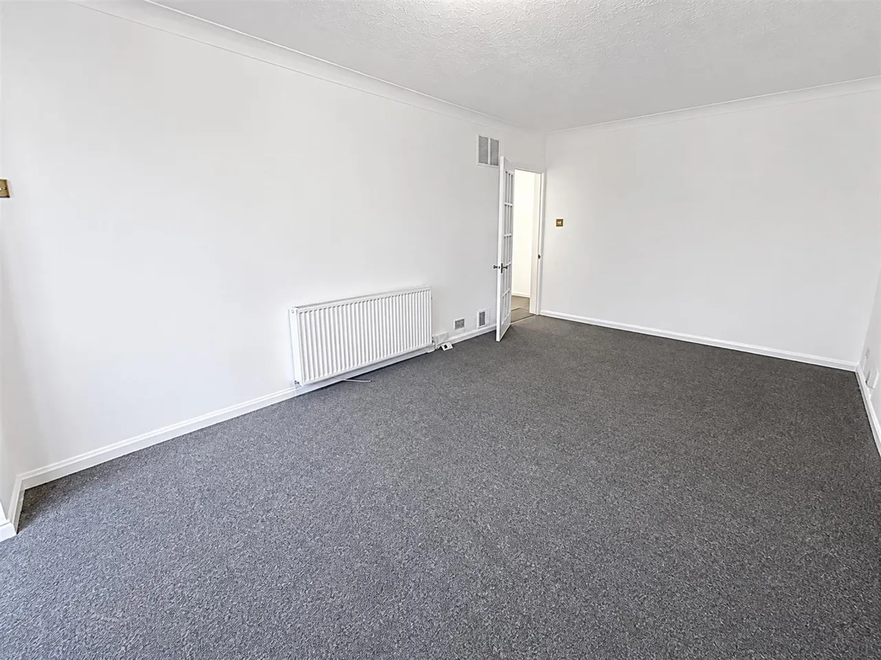 Beech Grove, Sale, M33, photo 5