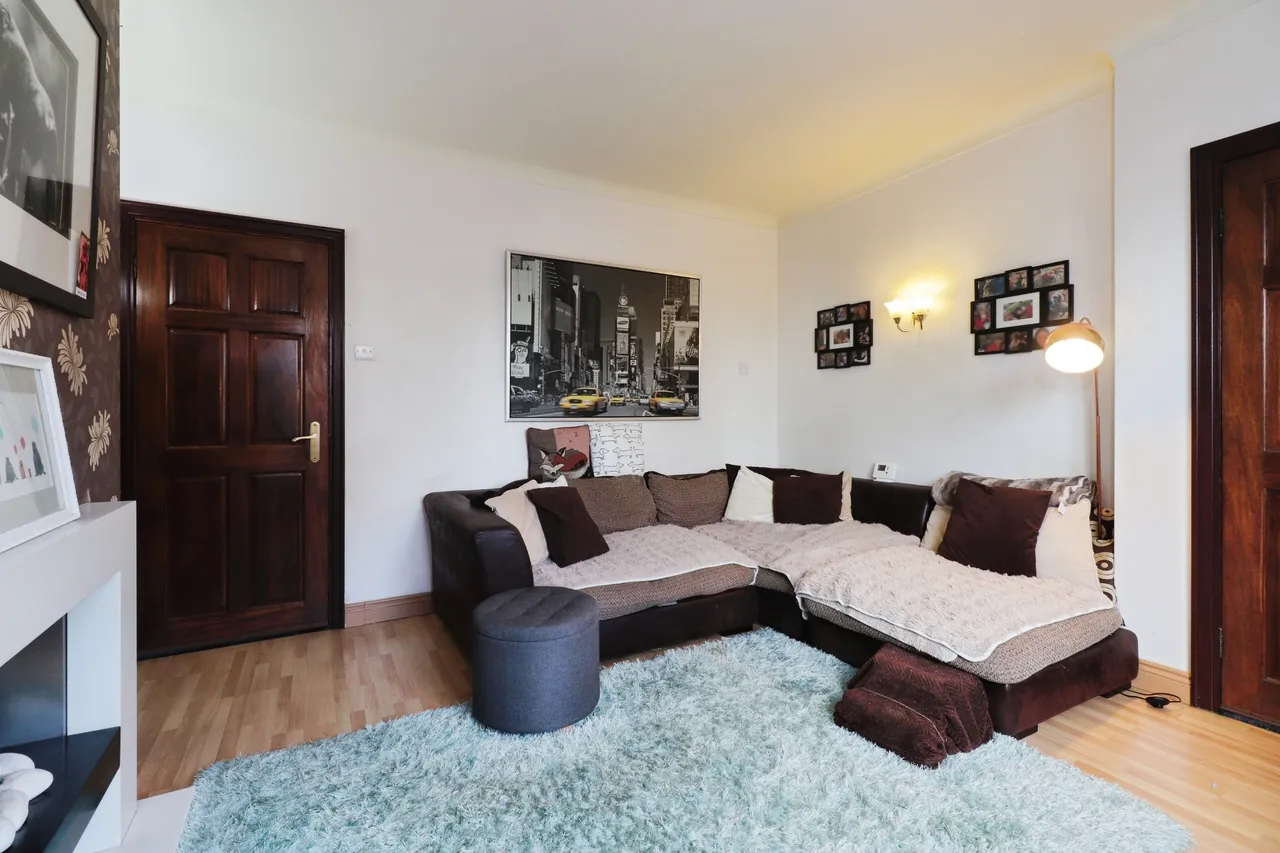 Thorpe House Avenue, Sheffield, photo 5