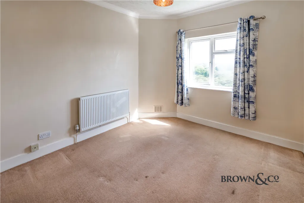 Station Road, Retford, photo 14