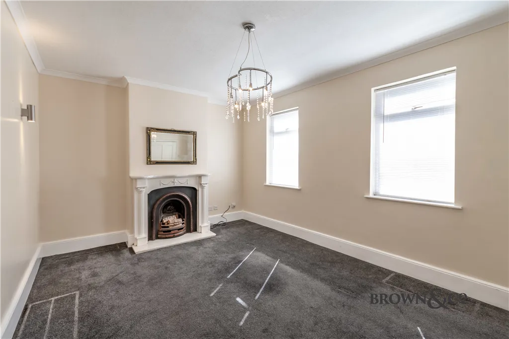 Station Road, Retford, photo 6