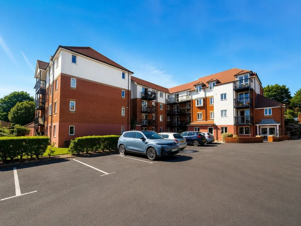 Cooden Drive, Bexhill on Sea, photo 8