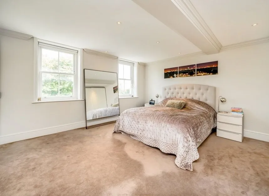 Southwood Lane, Highgate, N6, photo 5