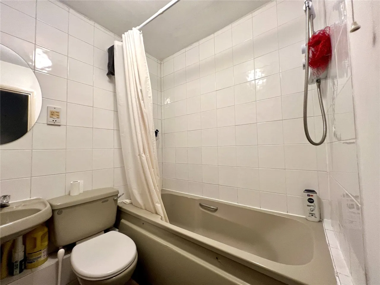 Farnham Road, Guildford, GU2, photo 5