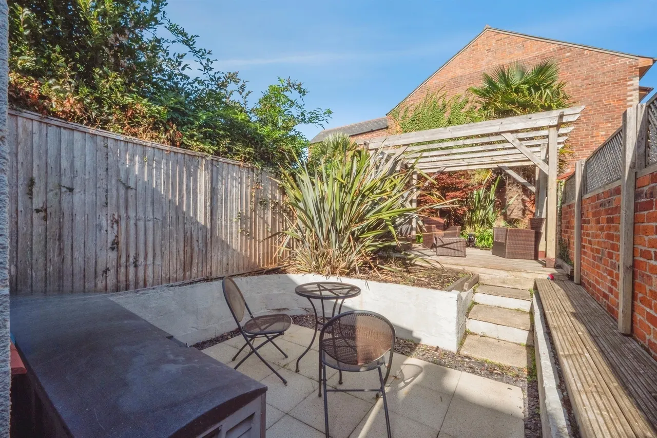 Rodwell Avenue, Weymouth, DT4, photo 10