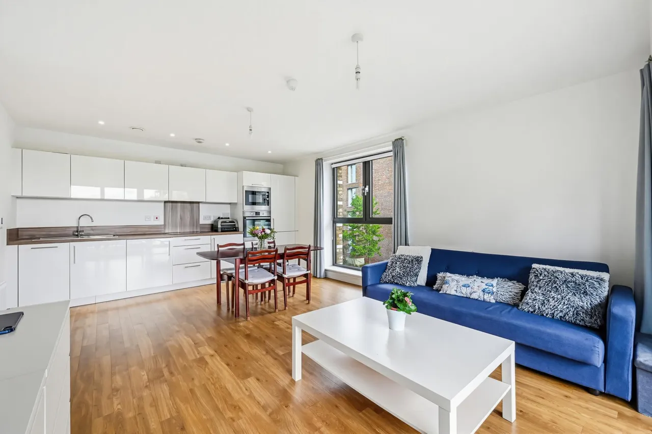 Kingfisher Heights, London, E16, photo 11