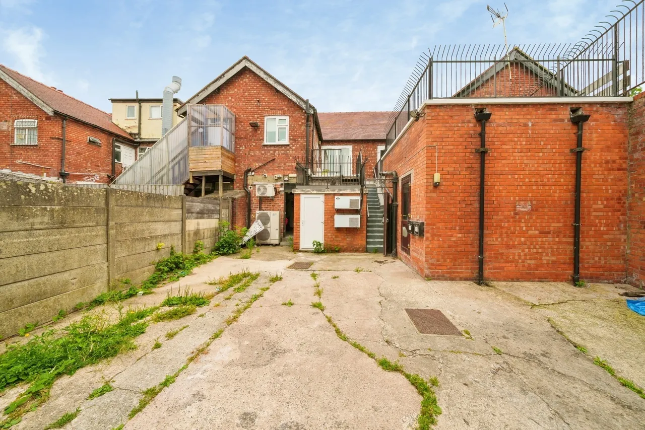 New Chester Road, Eastham, CH62, photo 6