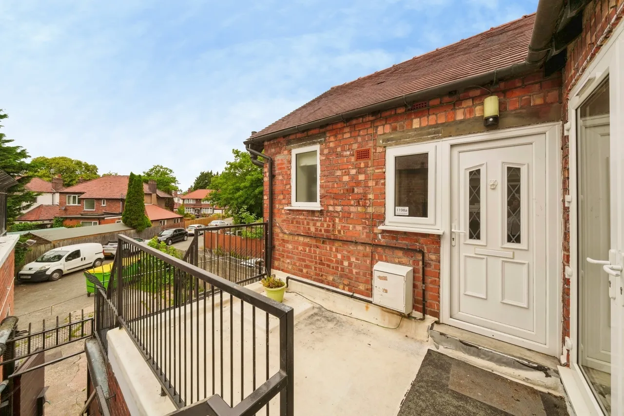 New Chester Road, Eastham, CH62, photo 13