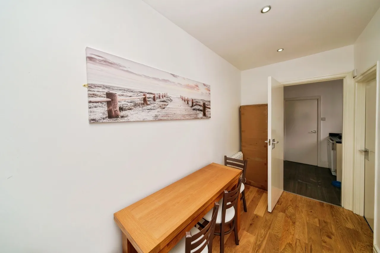 New Chester Road, Eastham, CH62, photo 21