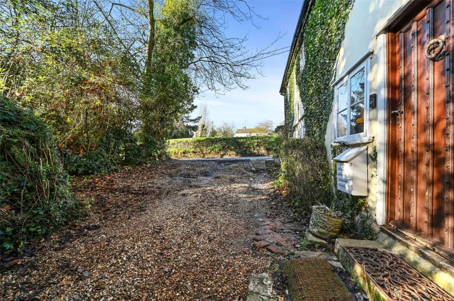 with 3 bedrooms in Hempstead, Nr Saffron Walden, CB10, photo 13