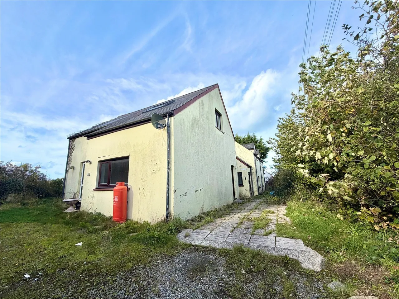 6 bed house for sale, Blaenffos, Boncath, SA37