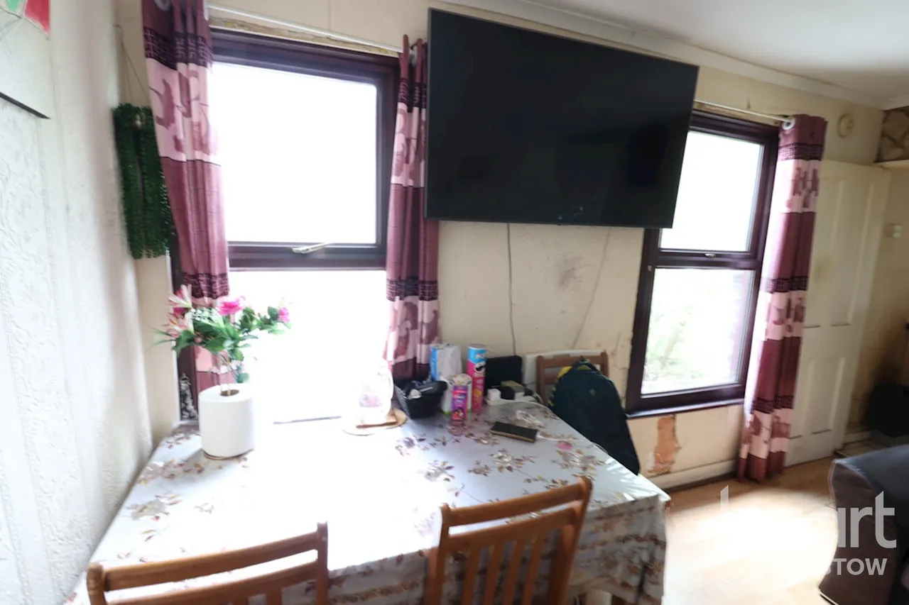 Howards Road, Plaistow, E13, photo 10