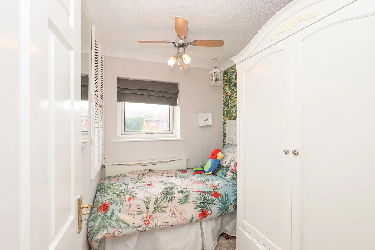 Farm Fields Close, Waterthorpe, S20, photo 11