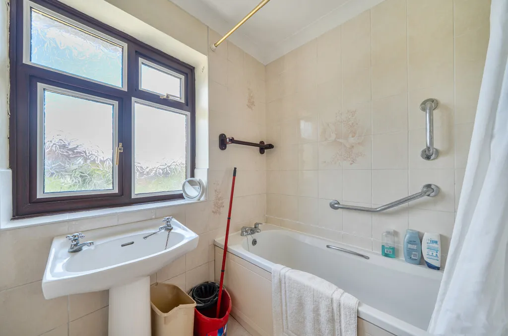 Bexley Lane, Sidcup, DA14 4JG, photo 11