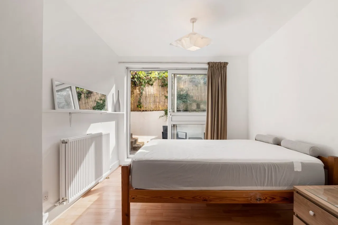 Offord Road, London, N1, photo 7