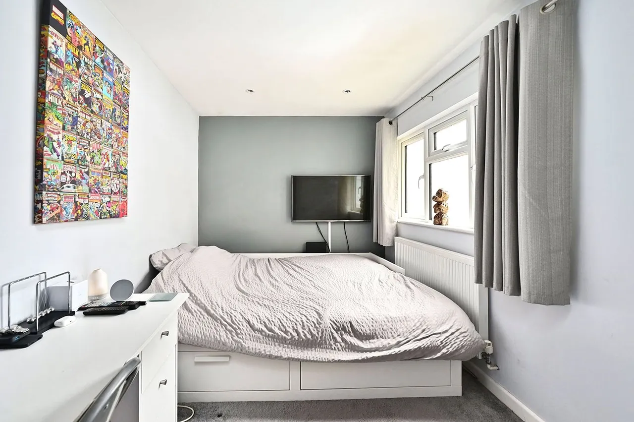 Wayman Road, Farnborough, Hampshire, GU14 9HD, photo 14