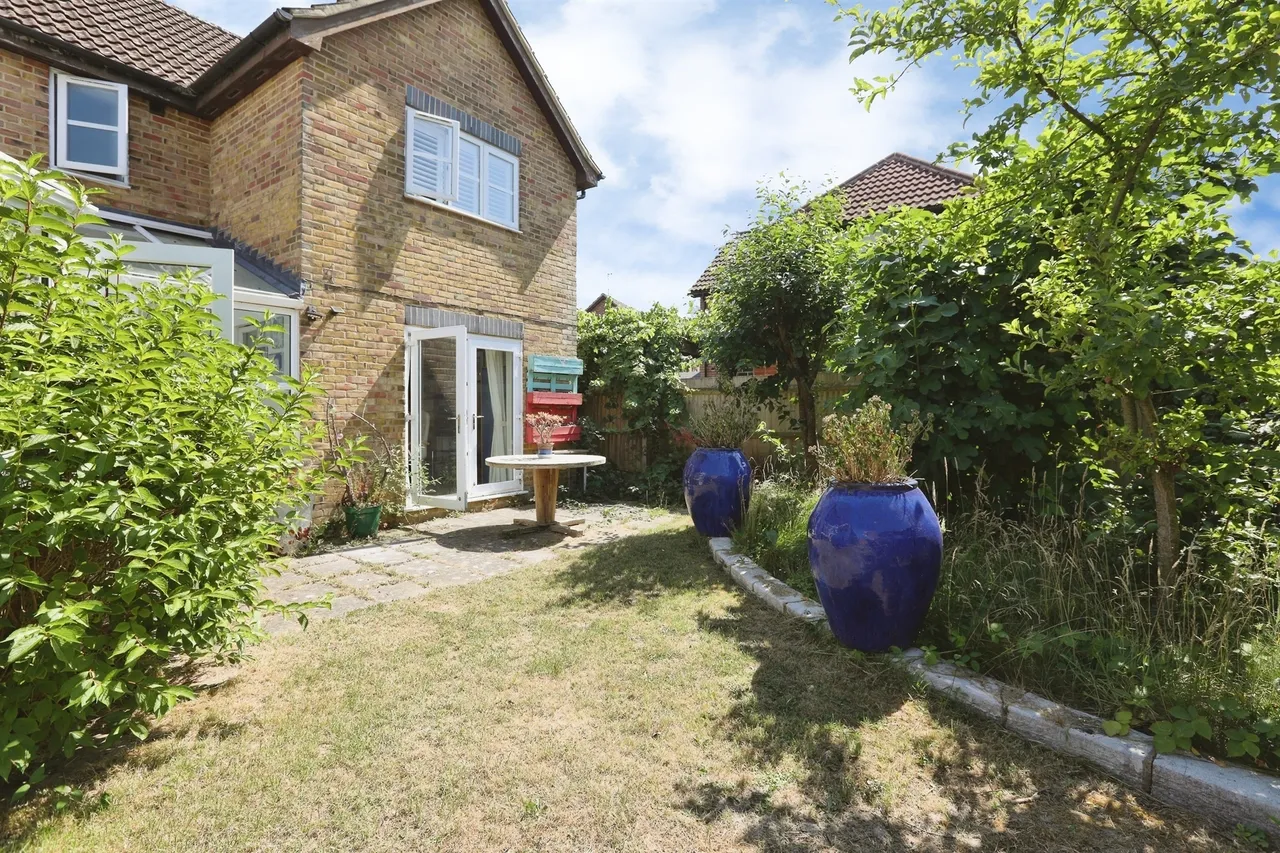 Woolven Close, Burgess Hill, RH15, photo 20