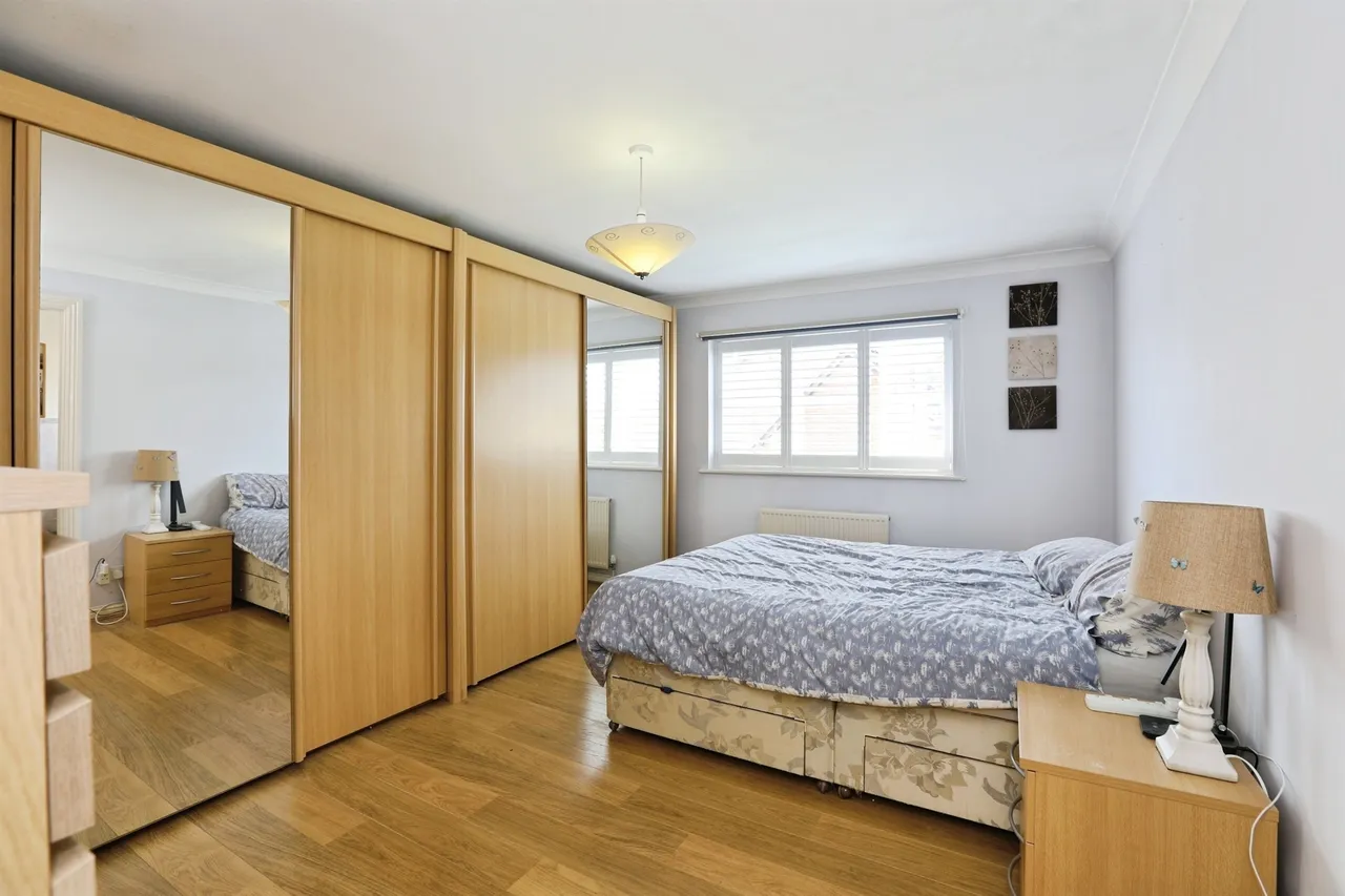 Woolven Close, Burgess Hill, RH15, photo 9