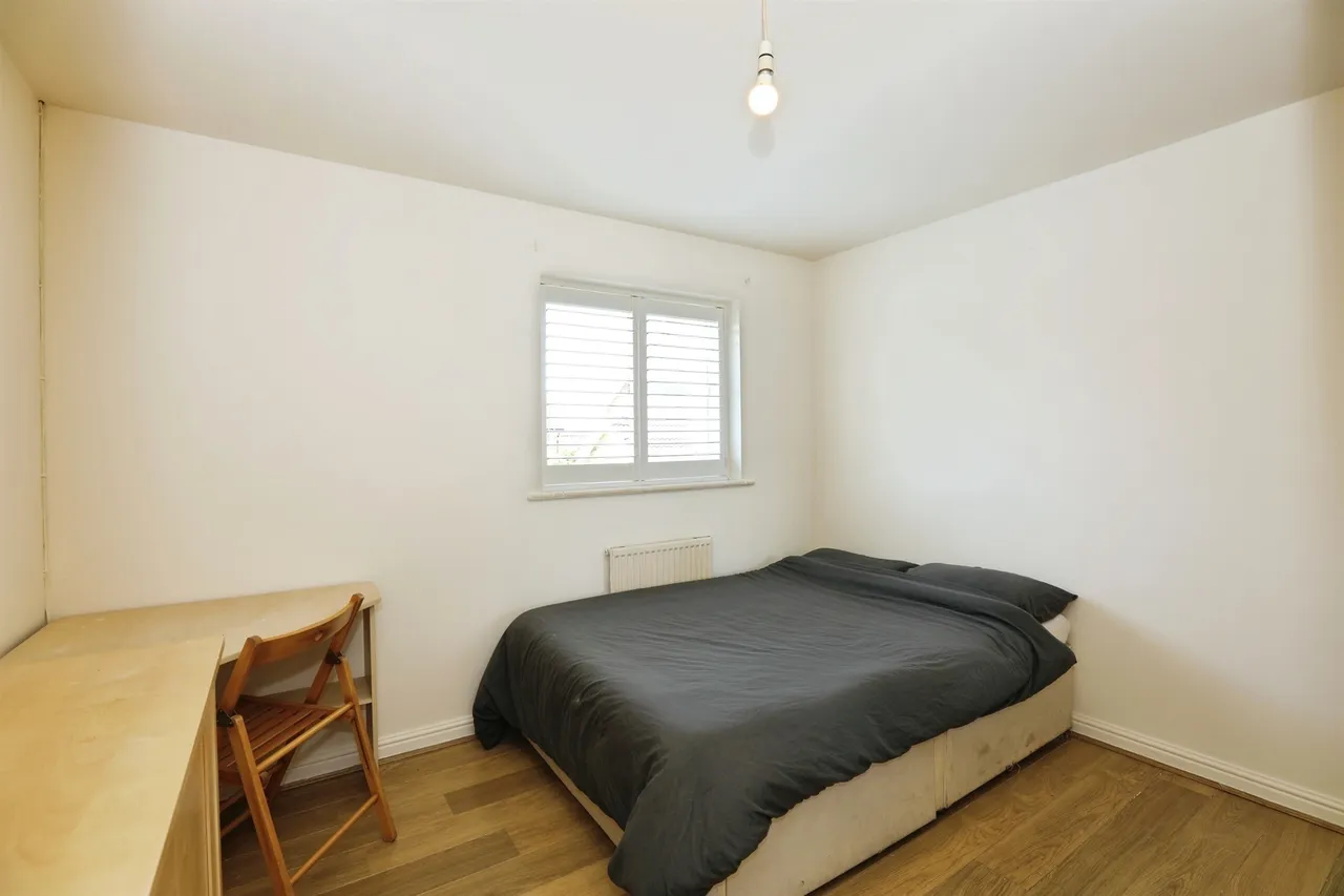 Woolven Close, Burgess Hill, RH15, photo 12