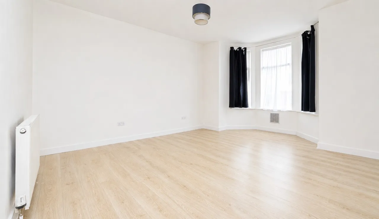1 bed flat for sale — Bullar Road, Southampton