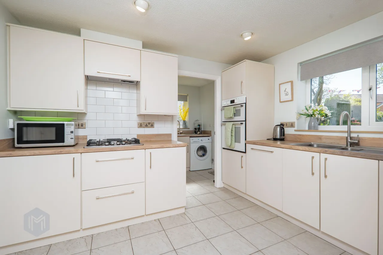 Greenbank Road, Radcliffe, Manchester, M26 4FR, photo 4