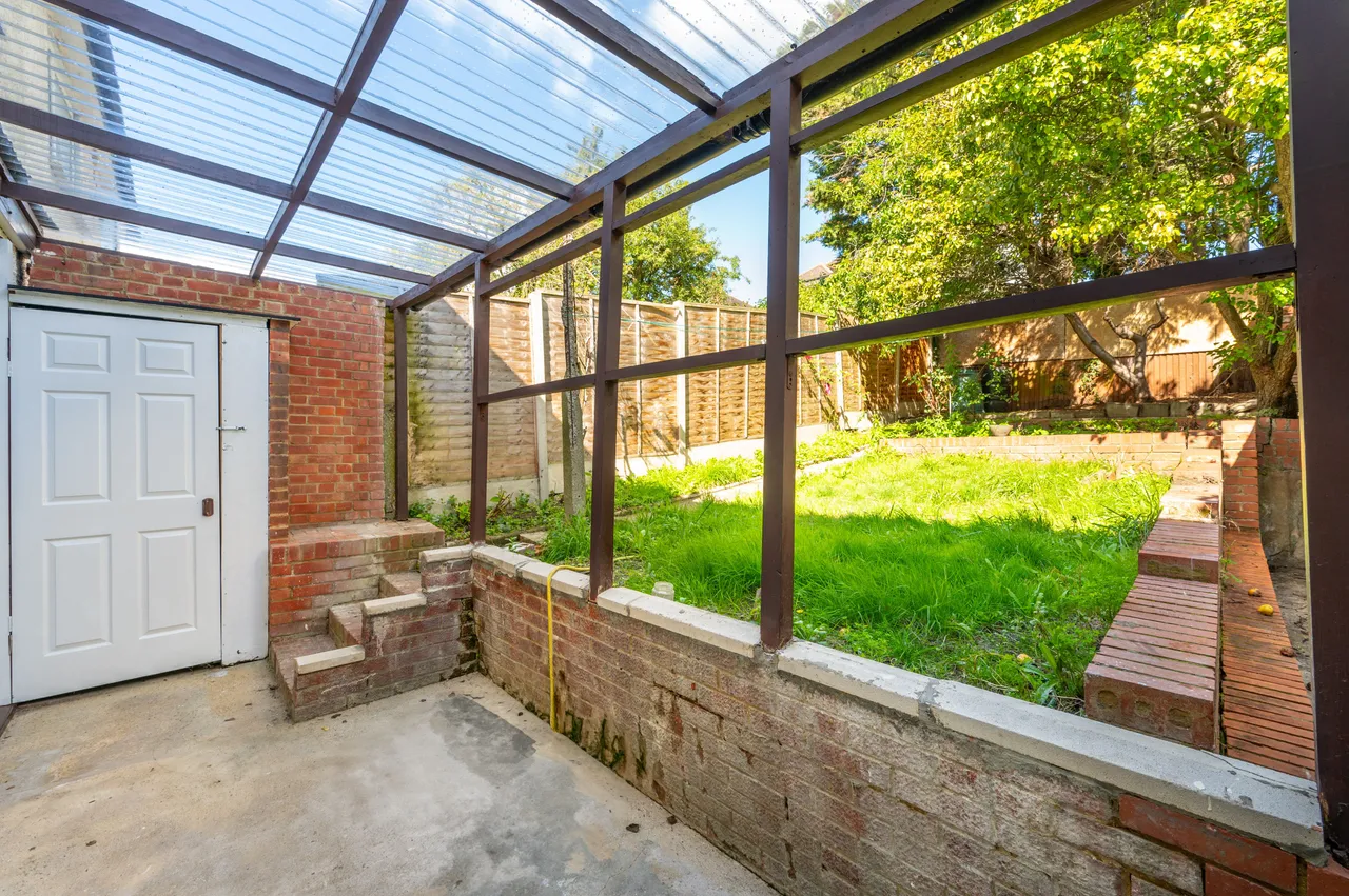57 Dollis Hill Avenue, London, photo 9