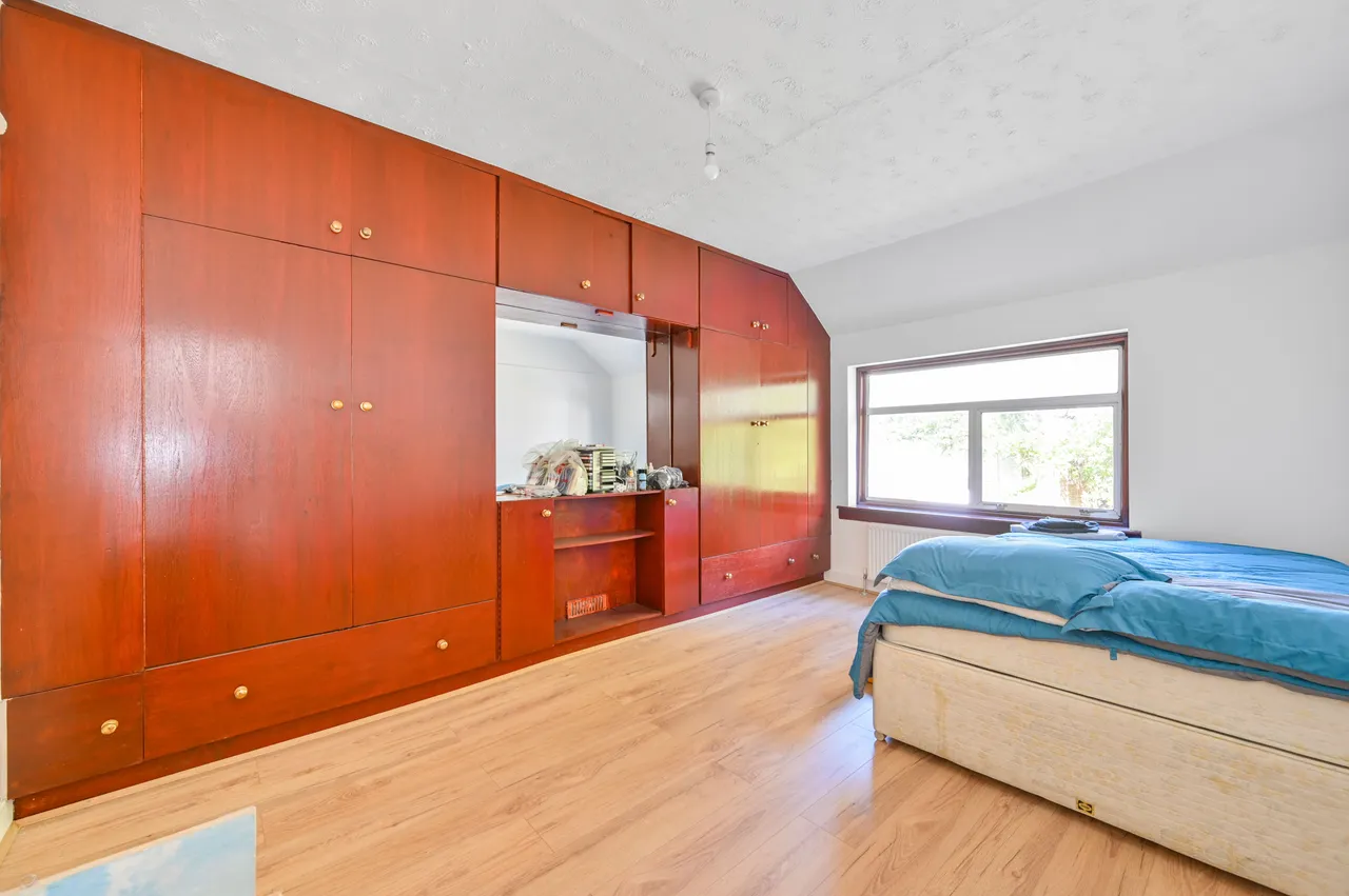 57 Dollis Hill Avenue, London, photo 6