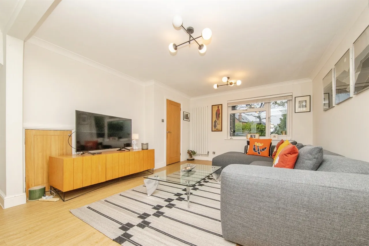 Berechurch Hall Road, COLCHESTER, photo 3