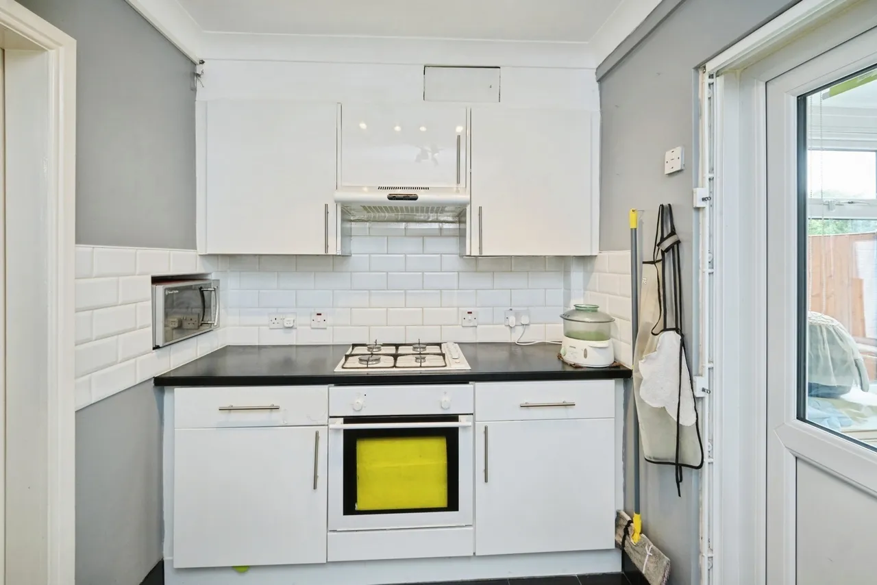 Fernhill Grove, Birmingham, B44, photo 5