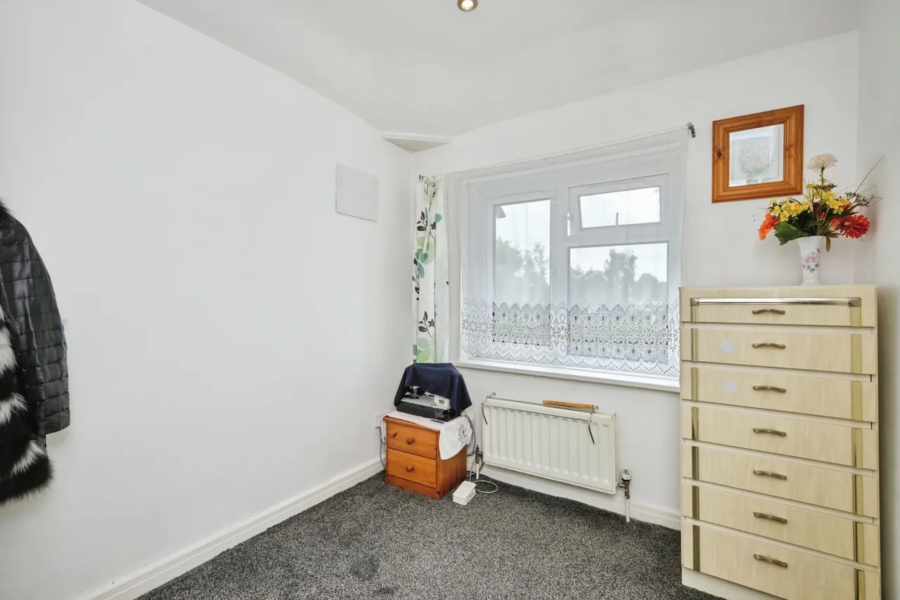 Fernhill Grove, Birmingham, B44, photo 14