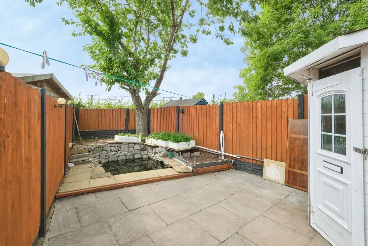 Fernhill Grove, Birmingham, B44, photo 19