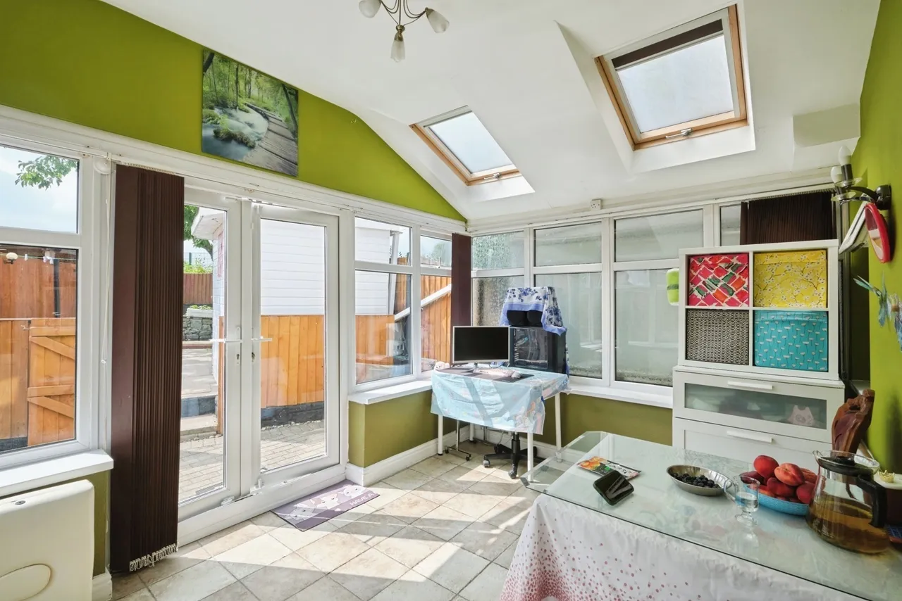 Fernhill Grove, Birmingham, B44, photo 10