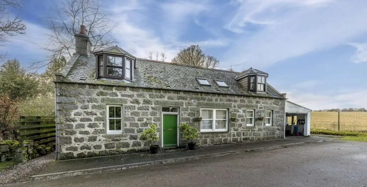 3 bed house for sale — The Cottage, Murtle Den Road, Milltimber, Aberdeen, AB13 0HS